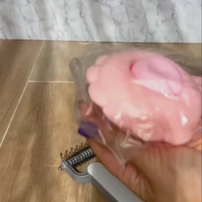 CEPILLO PARA GATOS CON BOTÓN DE LIBERACIÓN